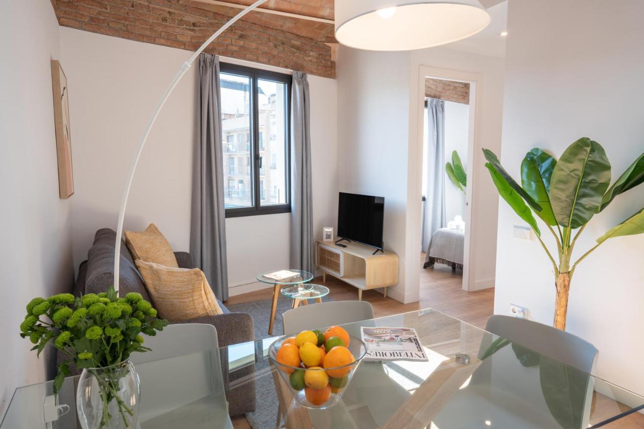 Feelathome Stadium Apartments L'Hospitalet de Llobregat Exterior photo