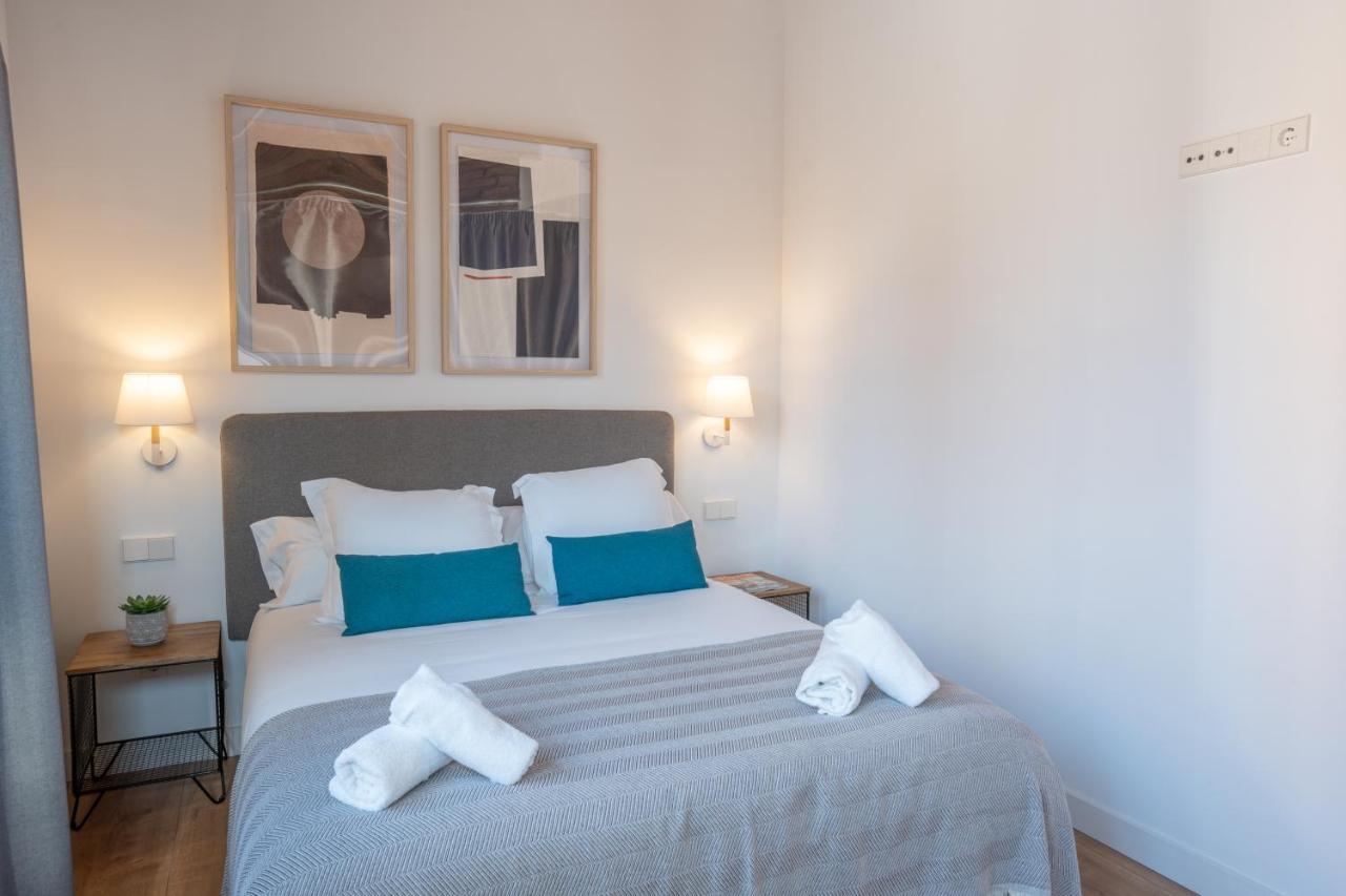Feelathome Stadium Apartments L'Hospitalet de Llobregat Exterior photo