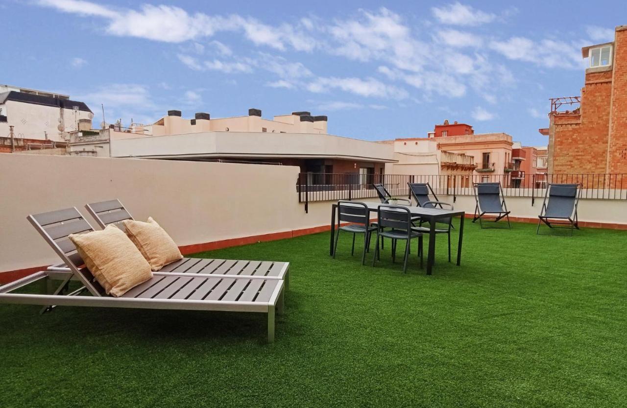 Feelathome Stadium Apartments L'Hospitalet de Llobregat Exterior photo